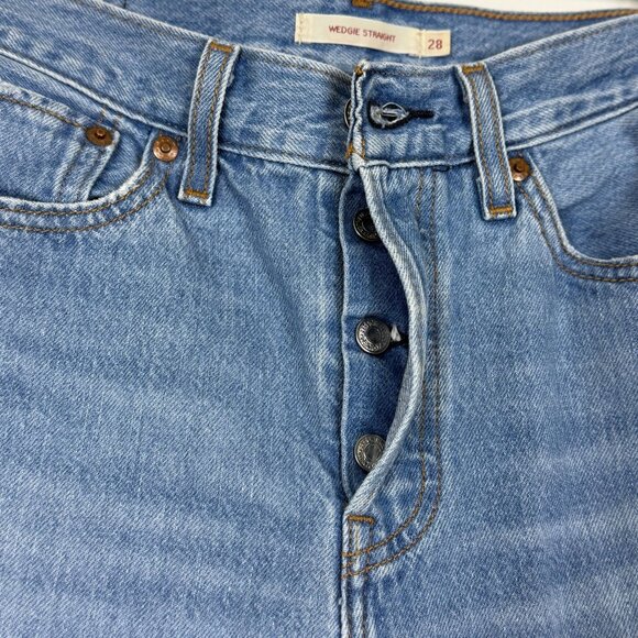 Levi's Wedgie Straight Button Fly Jeans Sz 28 Big E Distressed Raw Hem Cropped - Picture 4 of 13
